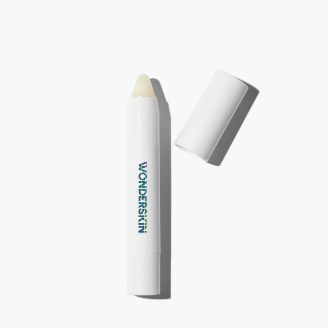WONDER BLADING 3-in-1 Lip Scrub